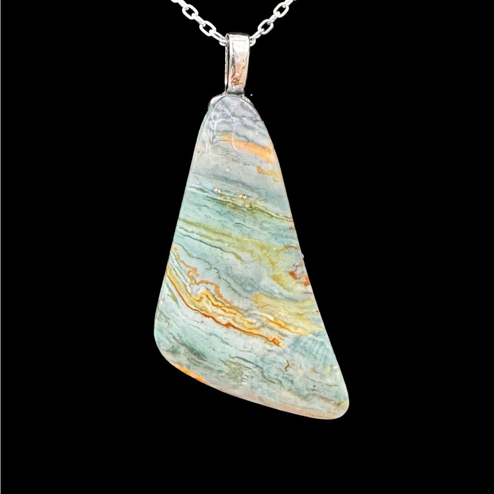 Gary Green Stone Pendant Necklace